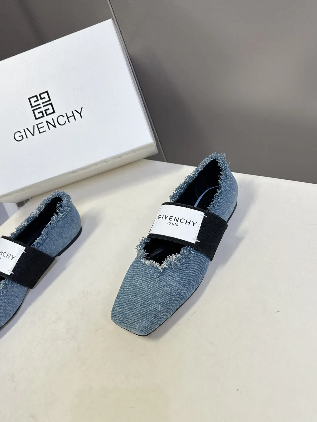 Балетки Женские Givenchy 951204