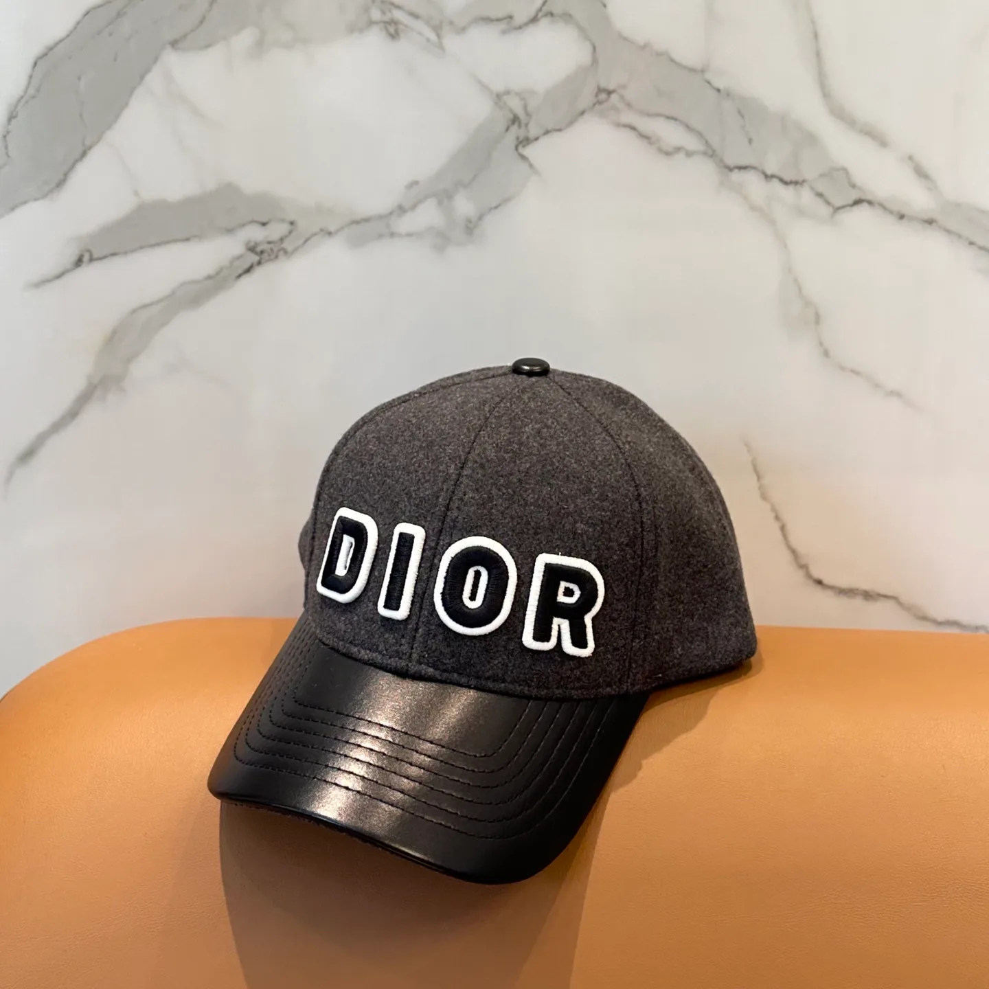 Головные Уборы Christian Dior 288580
