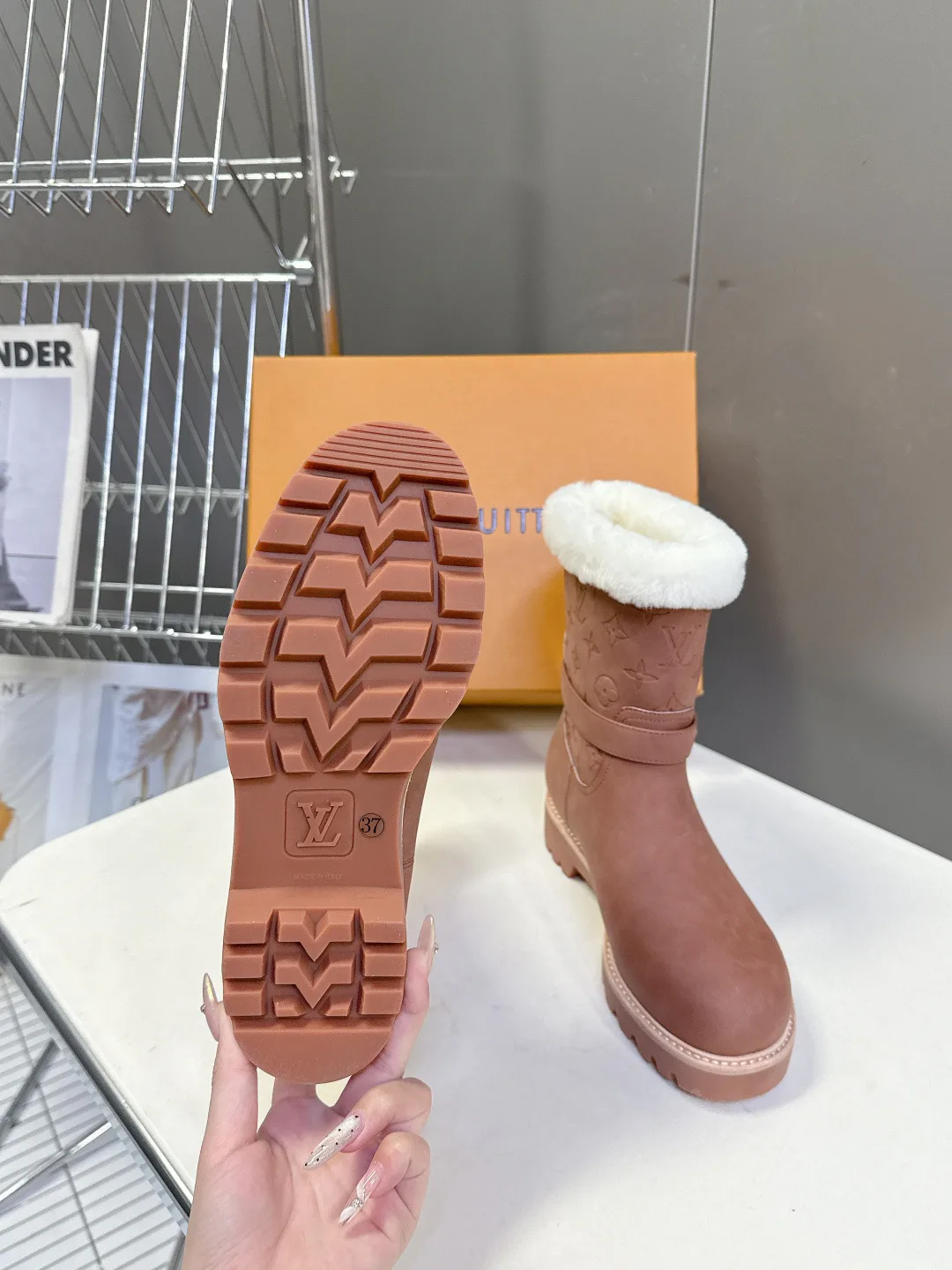 Ботинки Женские Louis Vuitton 525707