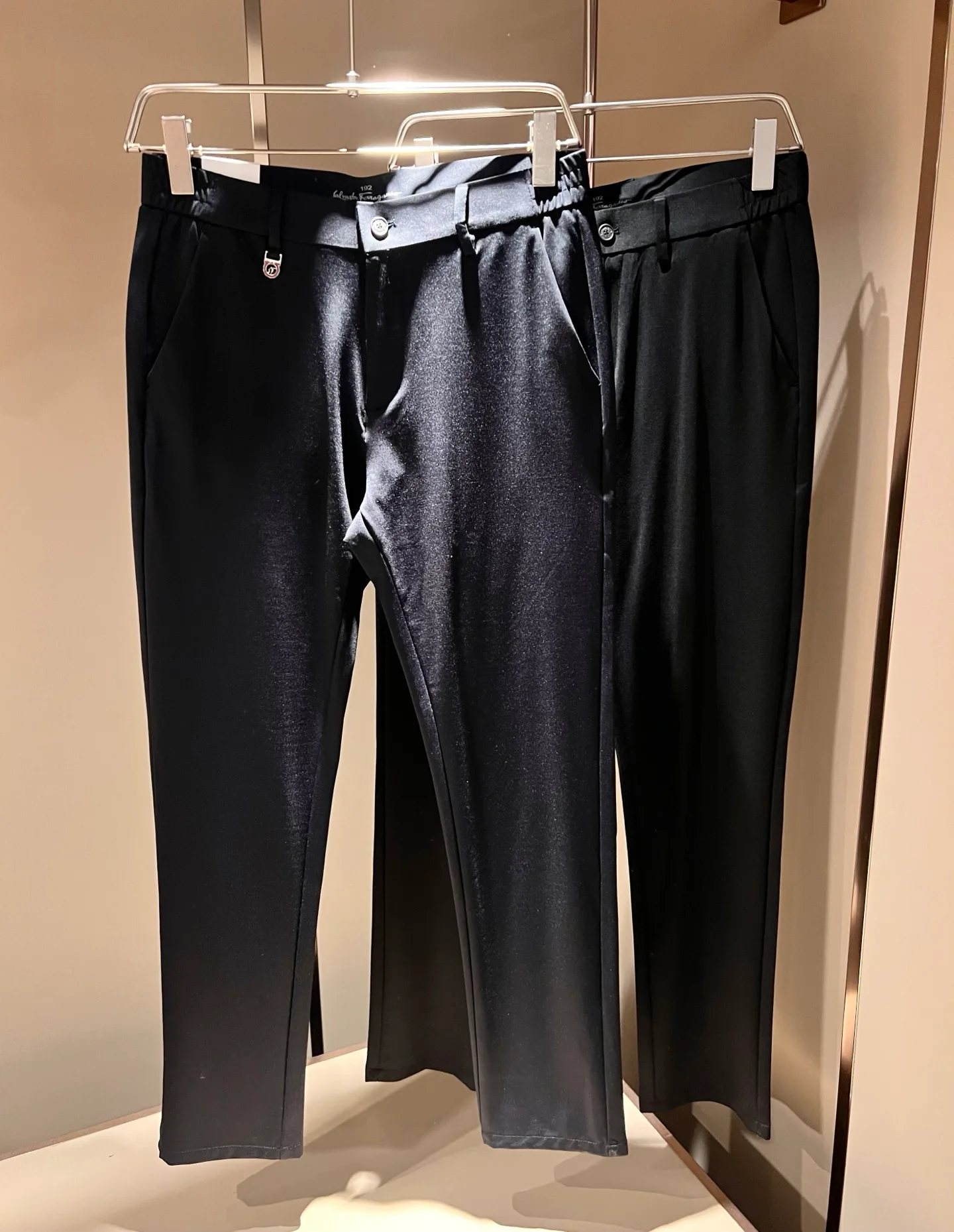 Брюки Мужские Salvatore Ferragamo 11952777