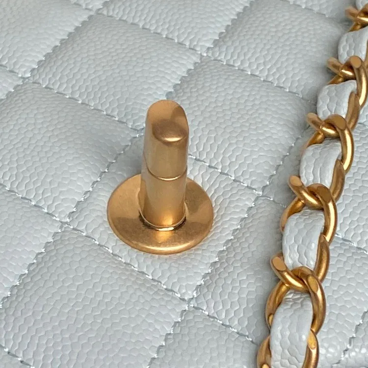 Классические Сумки Женские Chanel 17364567