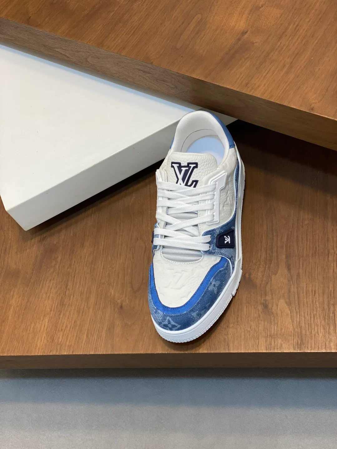 Кроссовки Мужские Louis Vuitton 886445