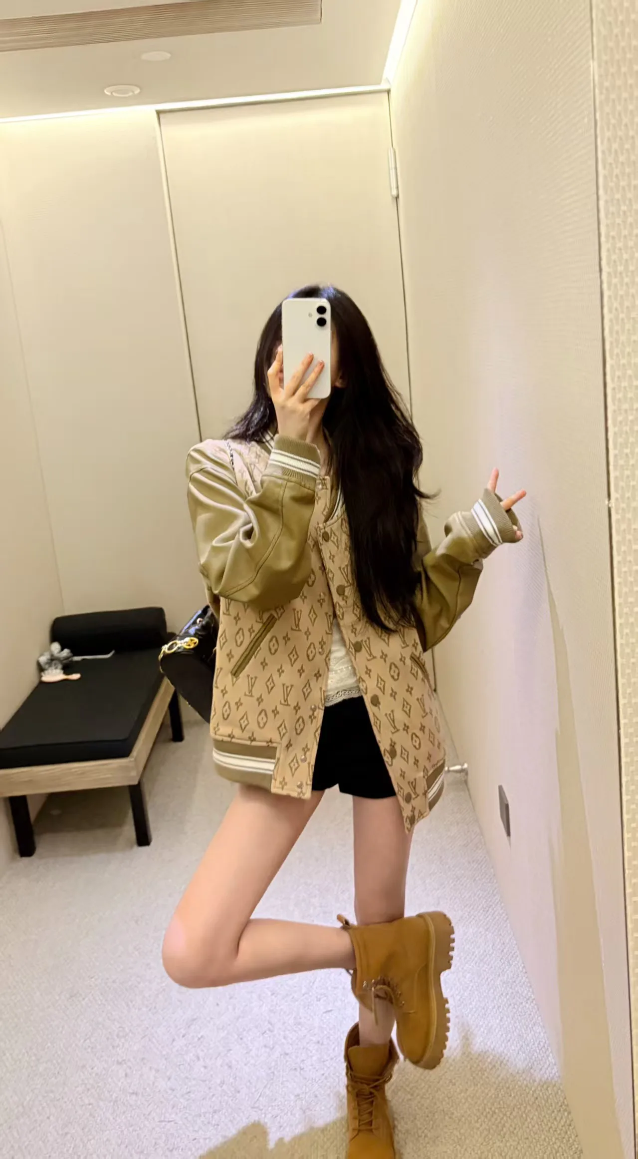 Куртки И Пуховики Женские Louis Vuitton 649953