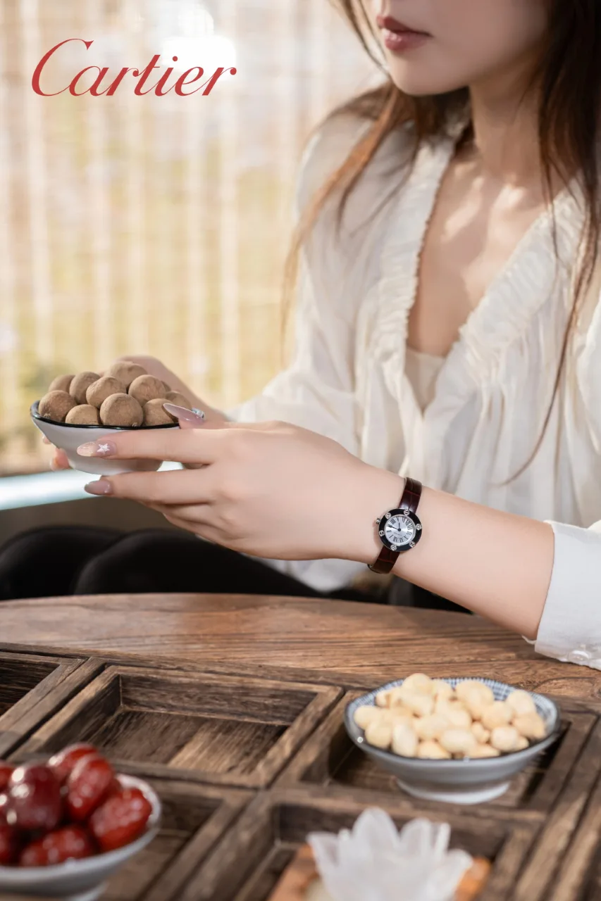 Часы Женские Cartier 11215514