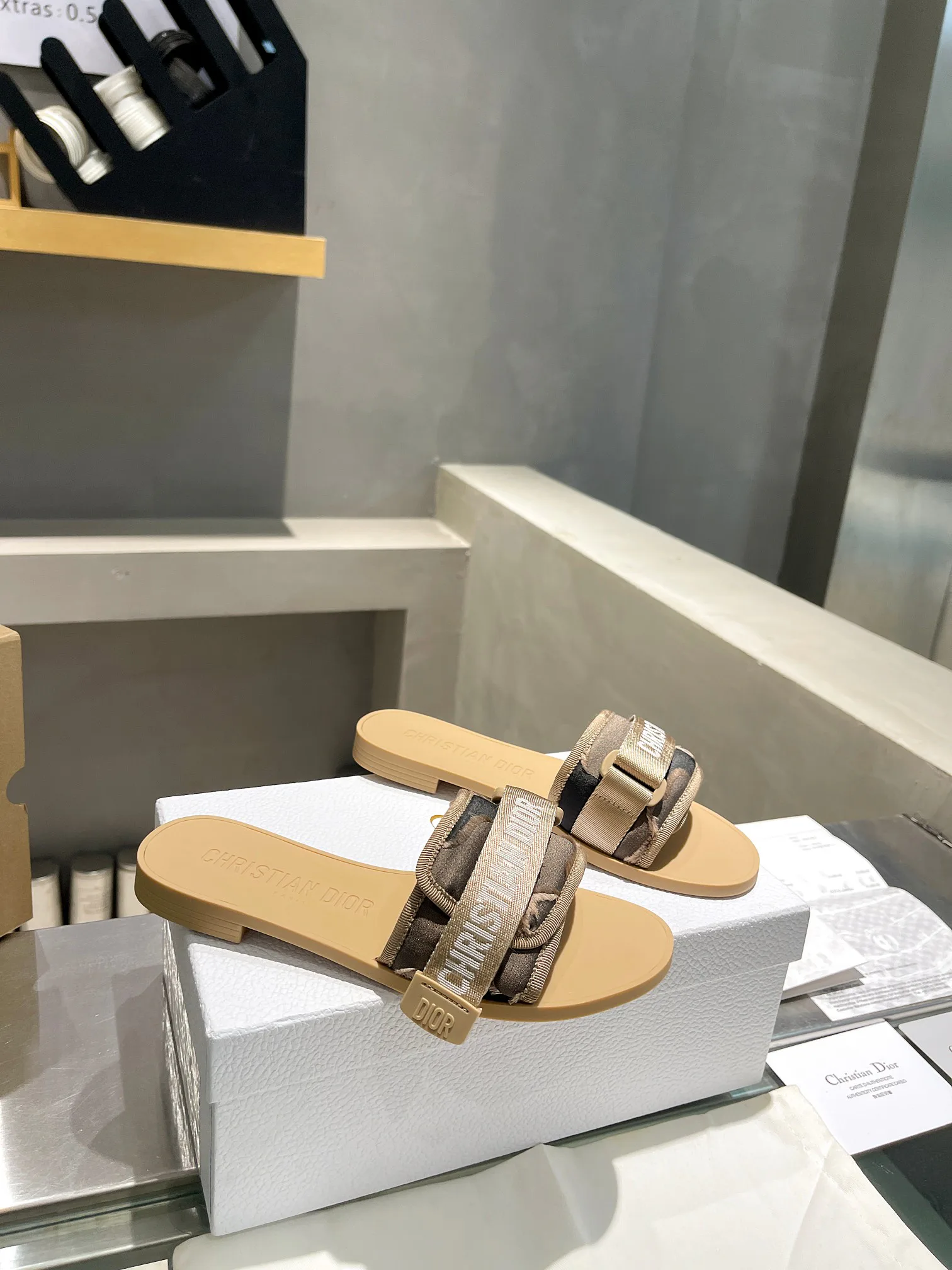 Шлепанцы Женские Christian Dior 33140