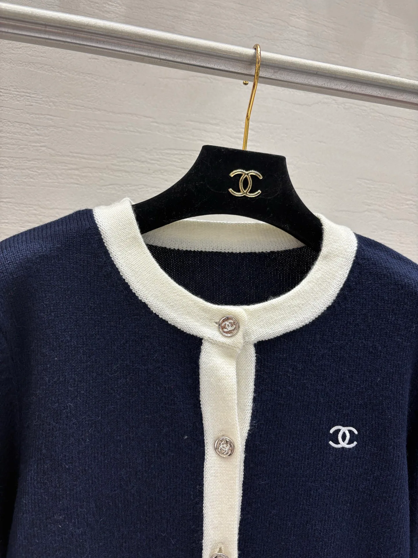 Джемперы И Свитеры Женские Chanel 19593498