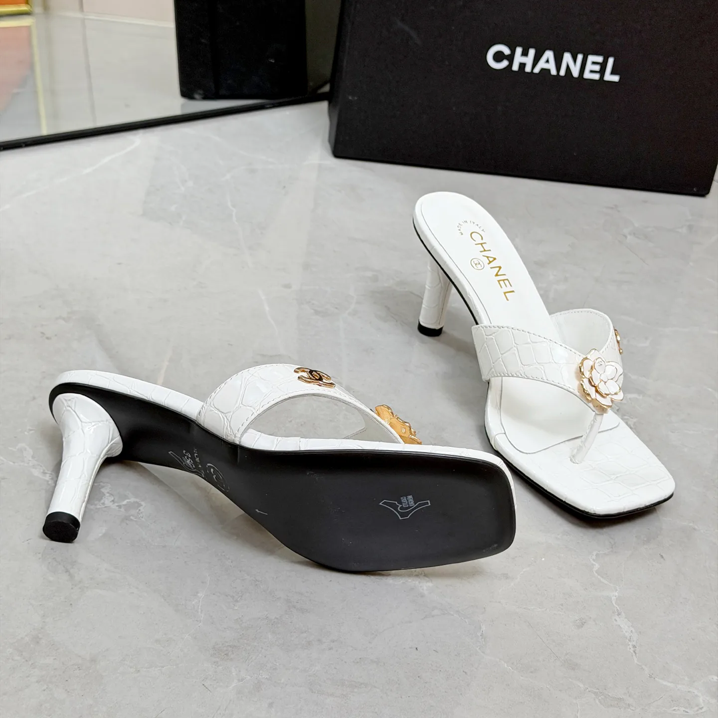 Босоножки Женские Chanel 17335022