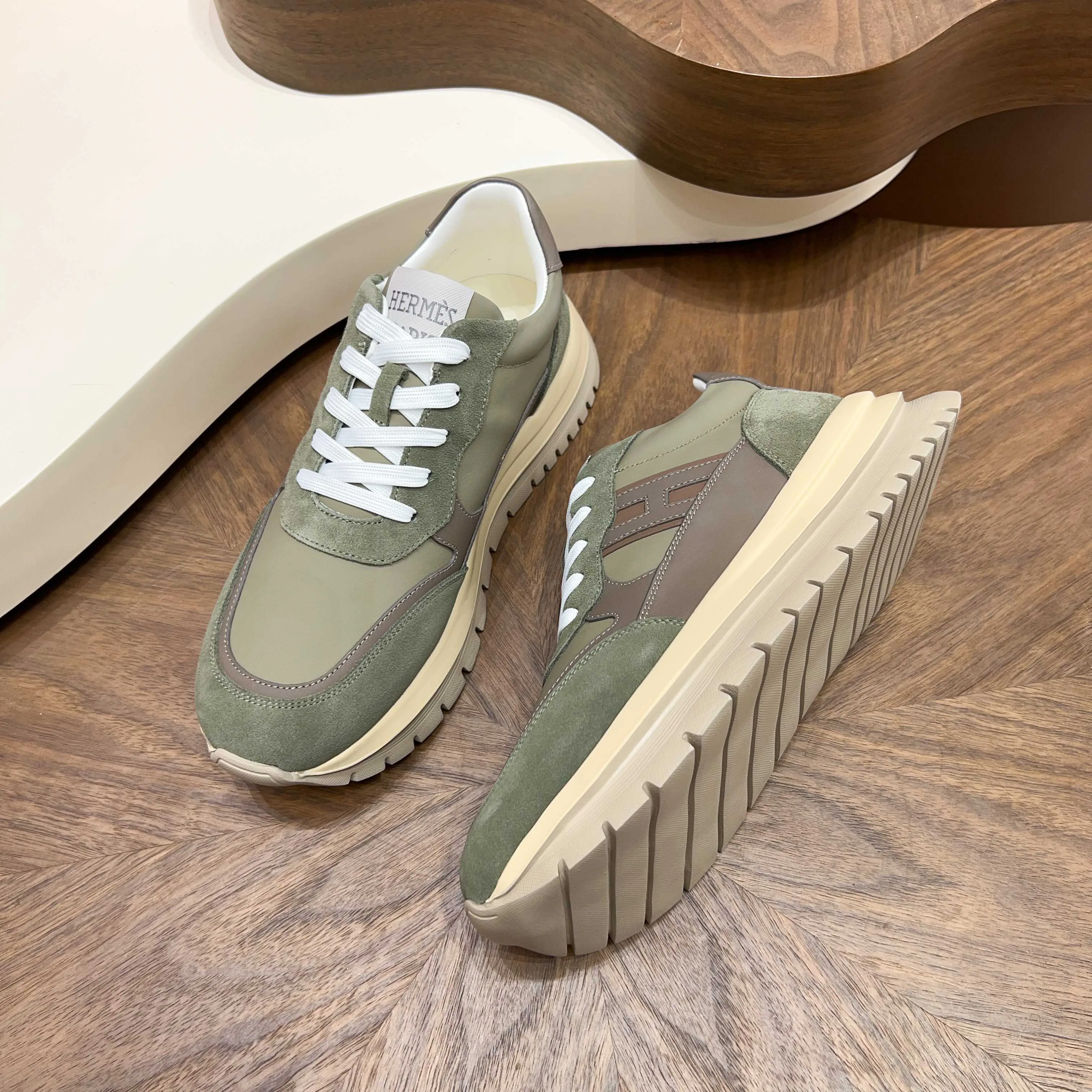 Кроссовки Мужские Hermes 2314120