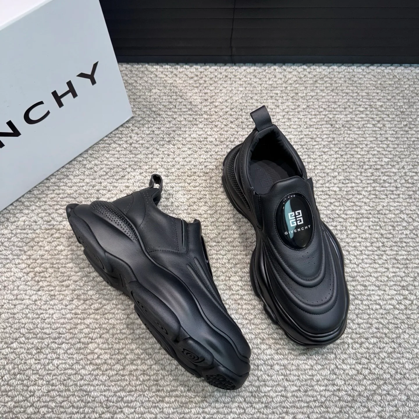 Кроссовки Мужские Givenchy 33157