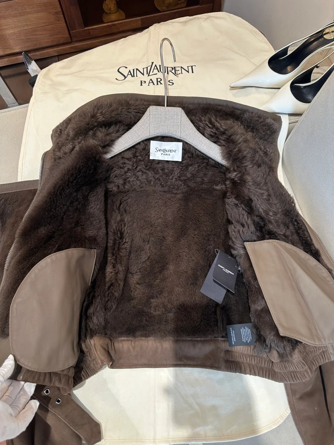 Кожаные Куртки И Дублёнки Женские Saint Laurent 18040652