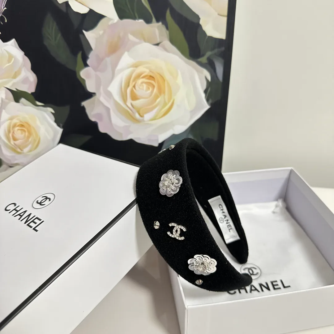 Головные Уборы Chanel 11469200