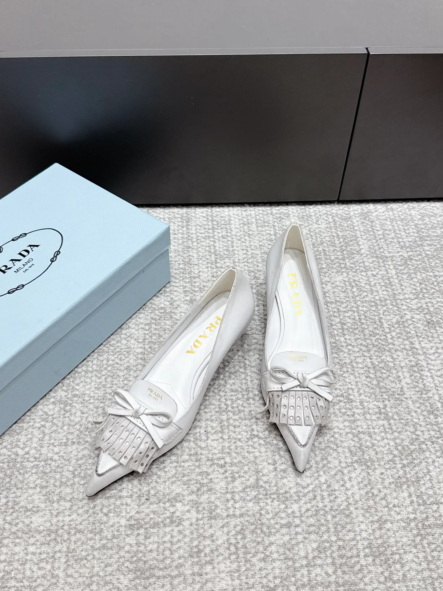 Туфли Женские Prada 13540598