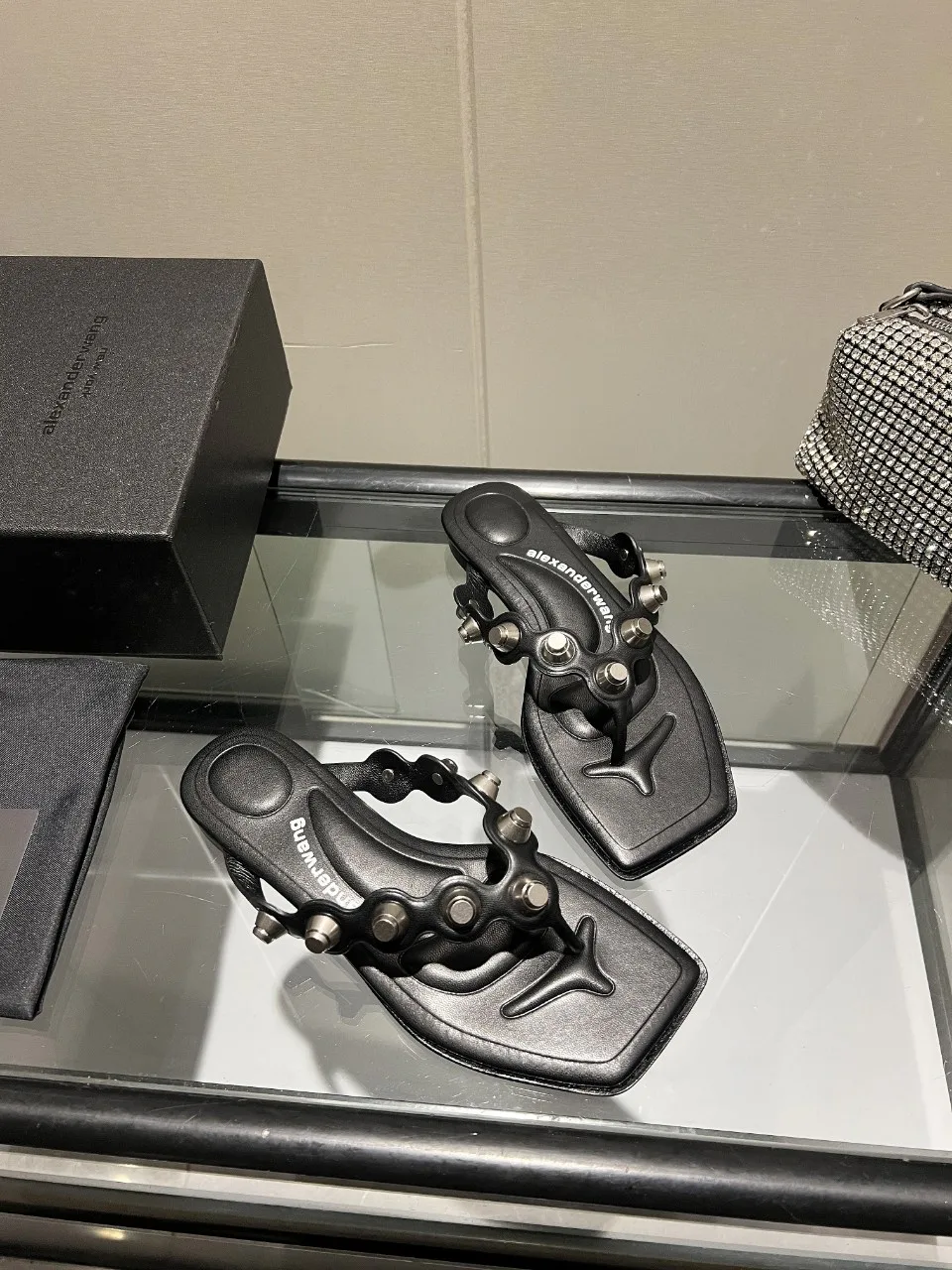 Шлепанцы Женские Alexander Wang 13401295