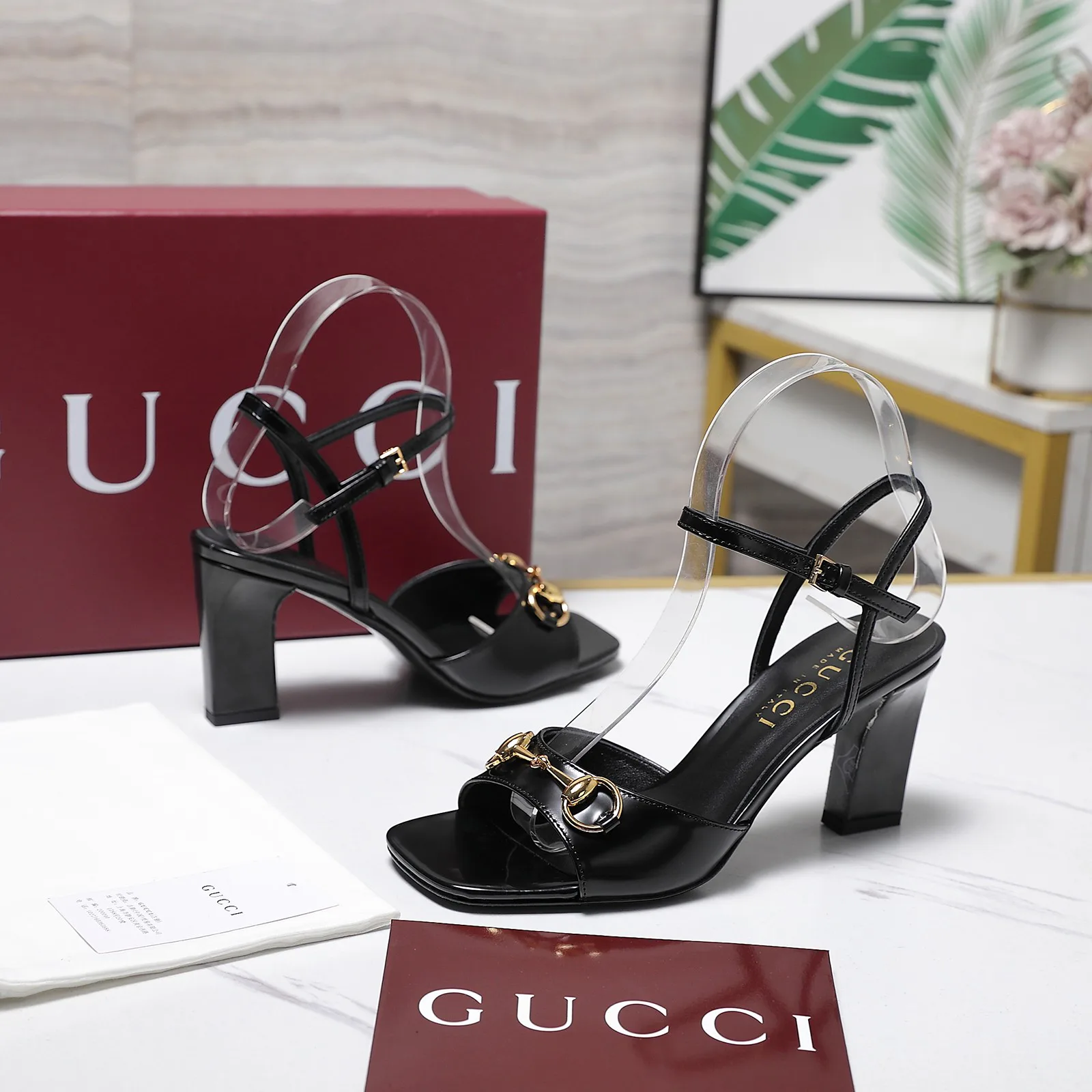 Босоножки Женские Gucci 13542409