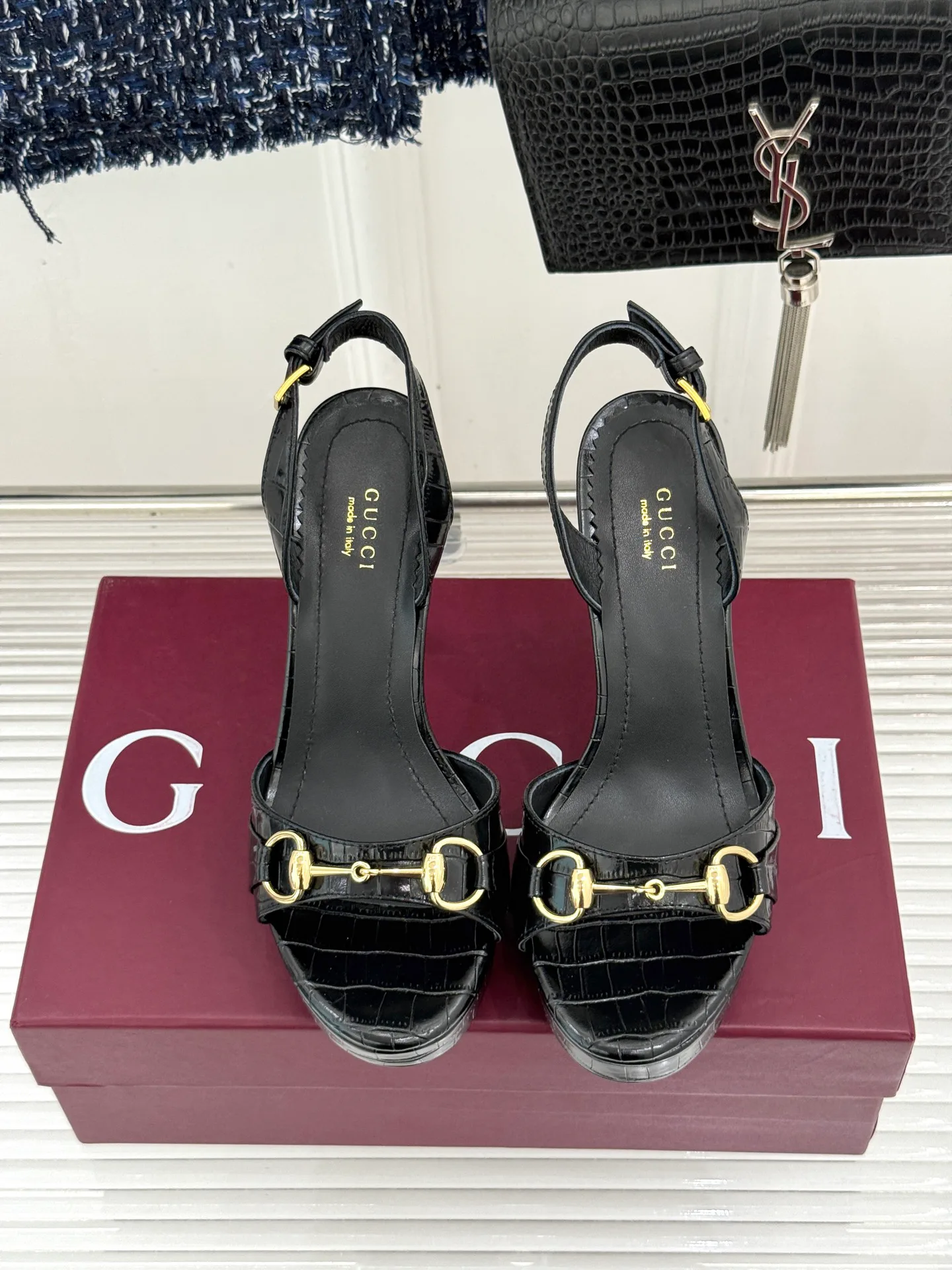 Босоножки Женские Gucci 17646532