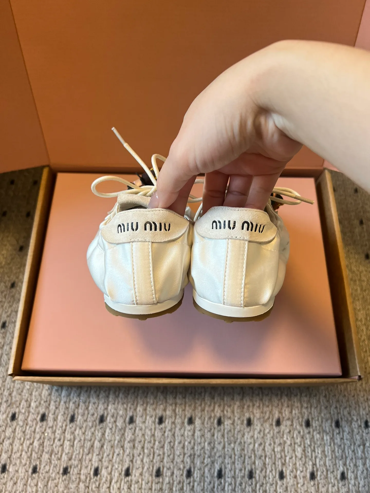 Кроссовки Женские Miu Miu 980804