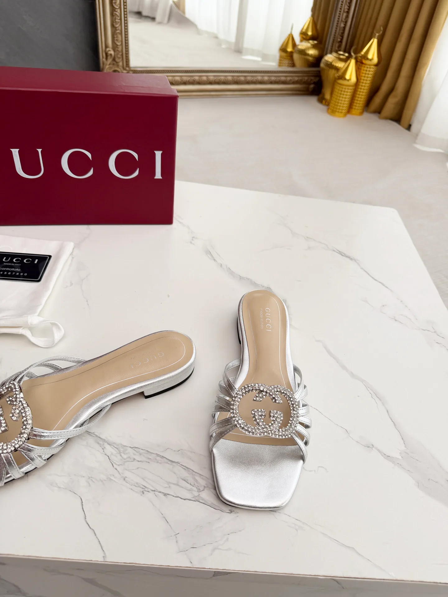 Шлепанцы Женские Gucci 556091