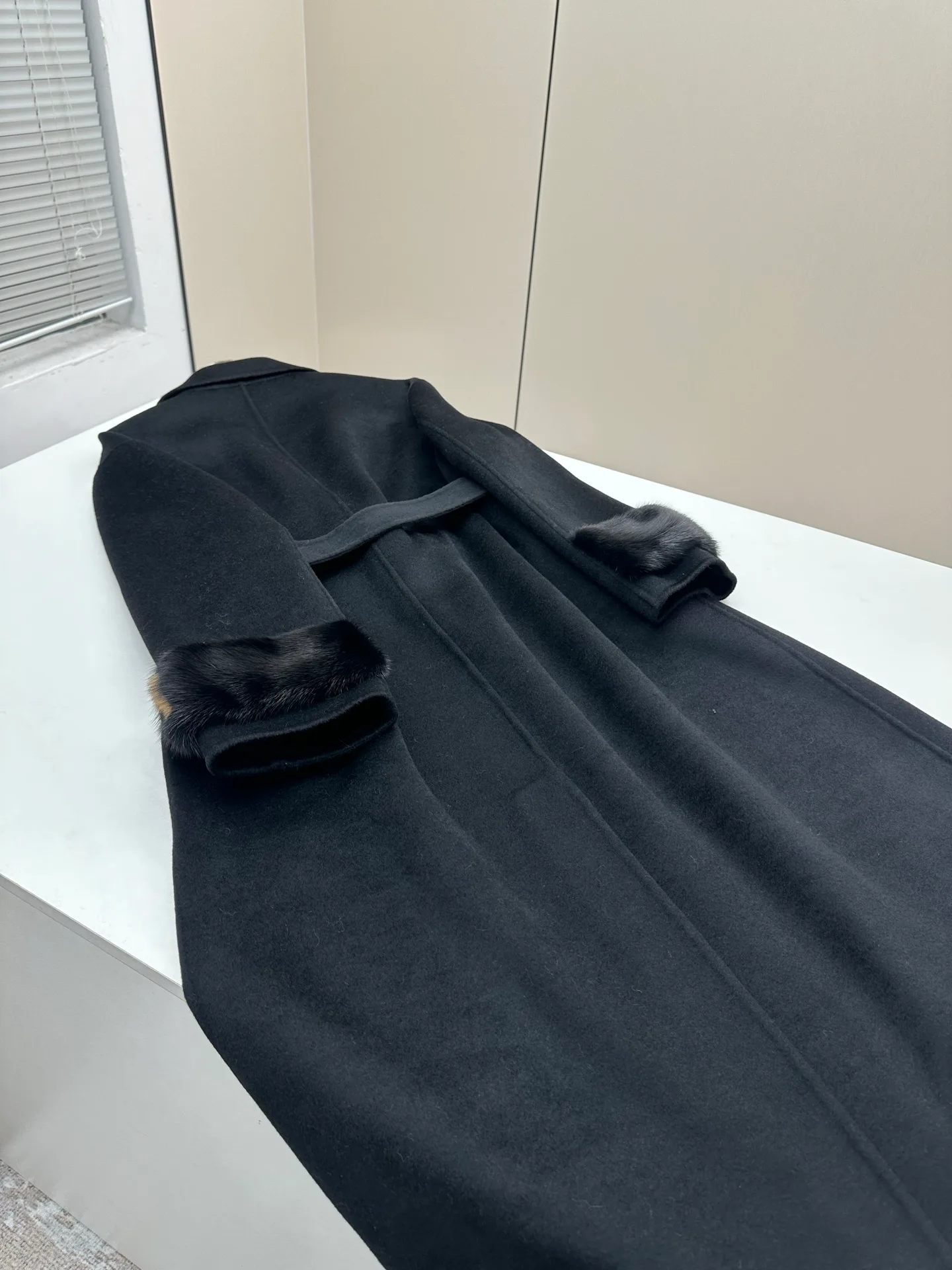 Пальто Женские Fendi 18338624