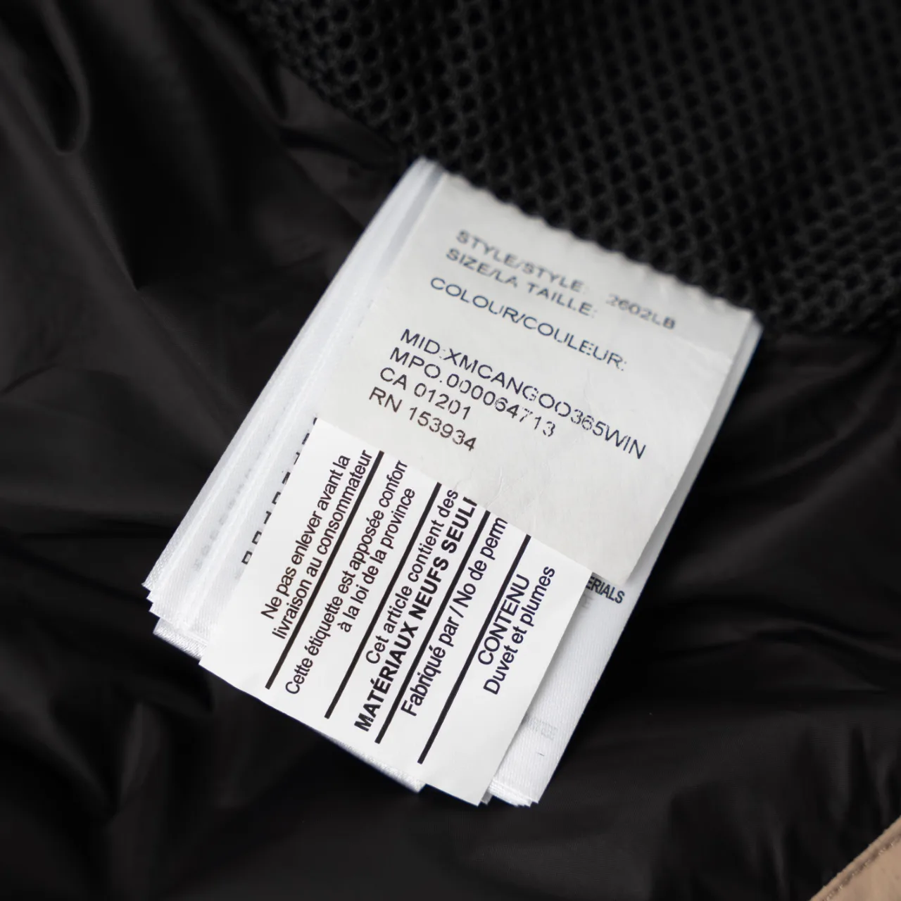 Куртки И Пуховики Женские Canada Goose 1536075