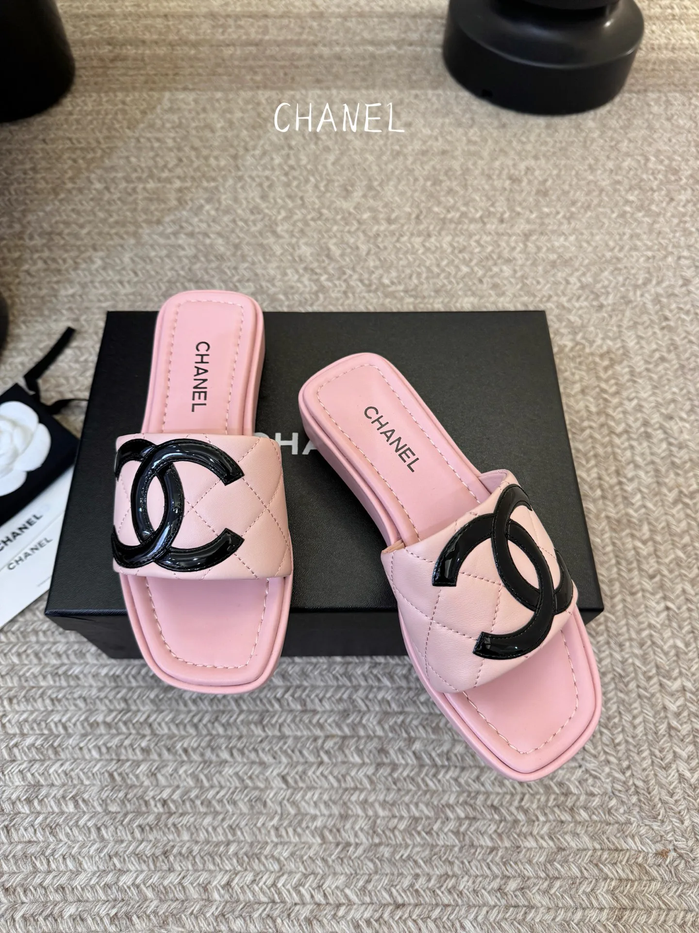 Шлепанцы Женские Chanel 11695987