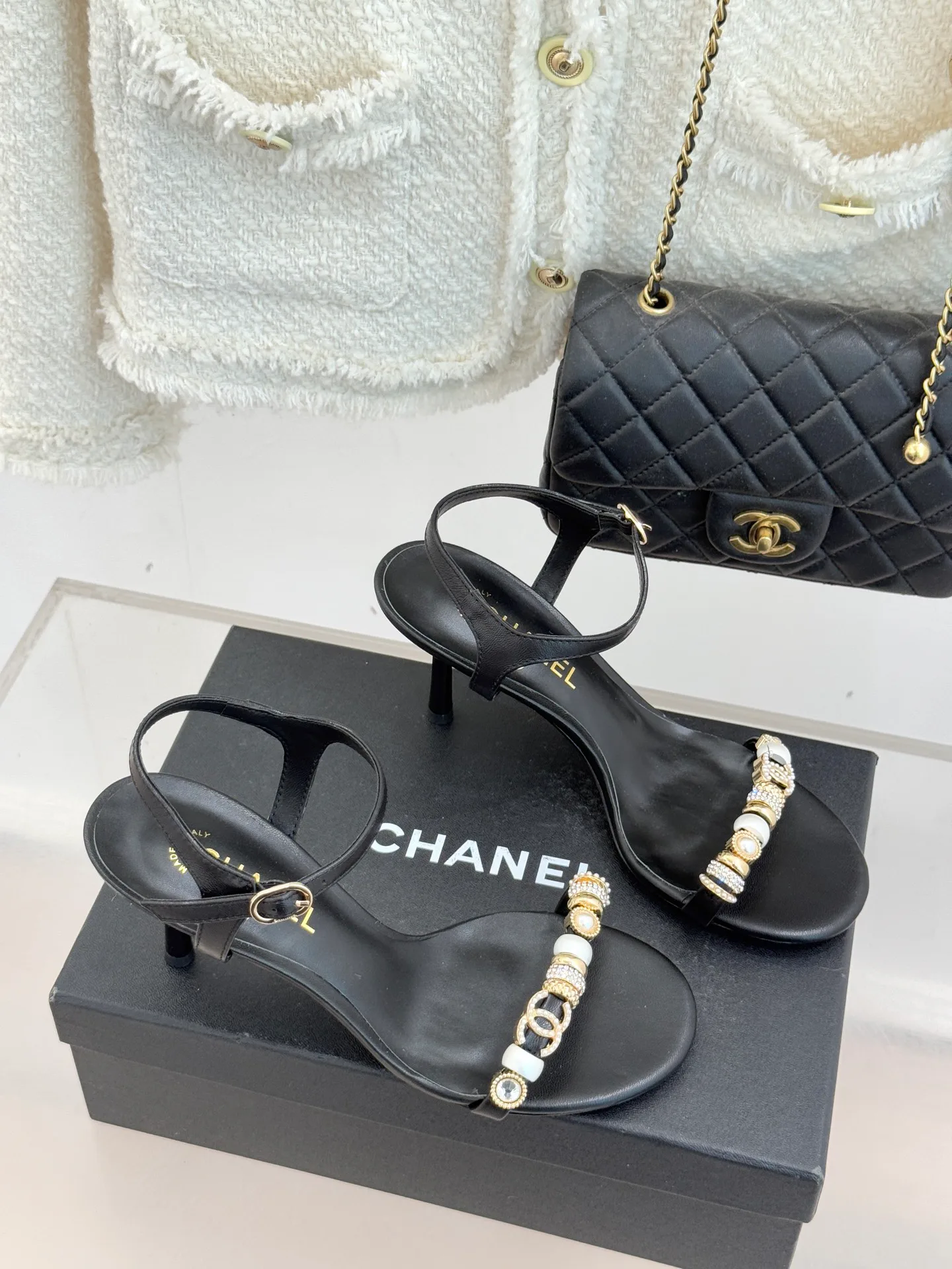 Босоножки Женские Chanel 11167359