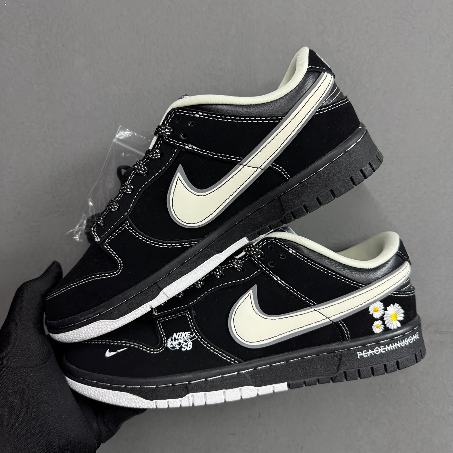 Кроссовки Женские Nike 374051