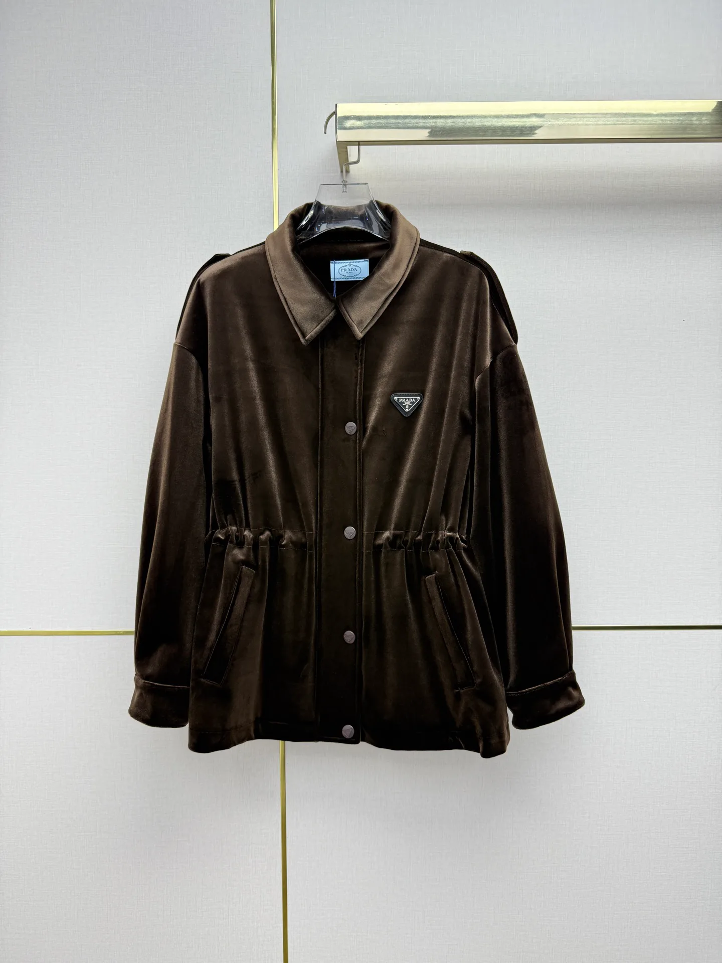 Куртки И Пуховики Женские Prada 19480479