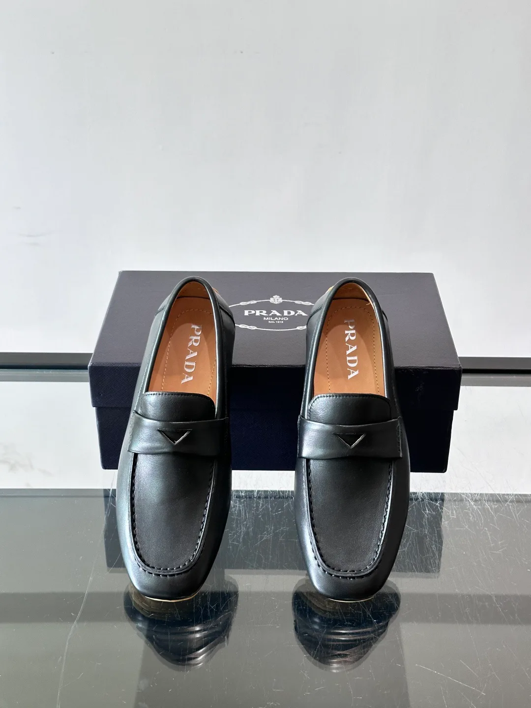 Лоферы И Туфли Мужские Prada 17447557