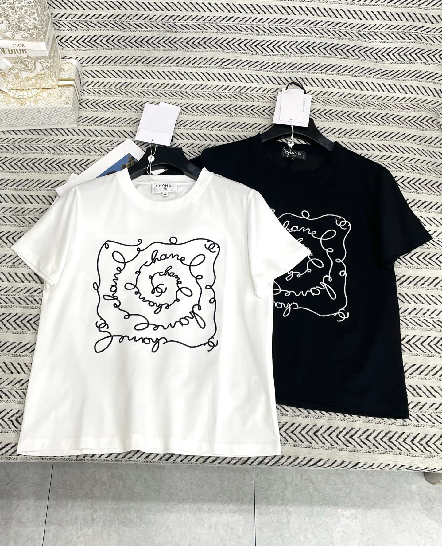 Футболки Женские Chanel 13323807
