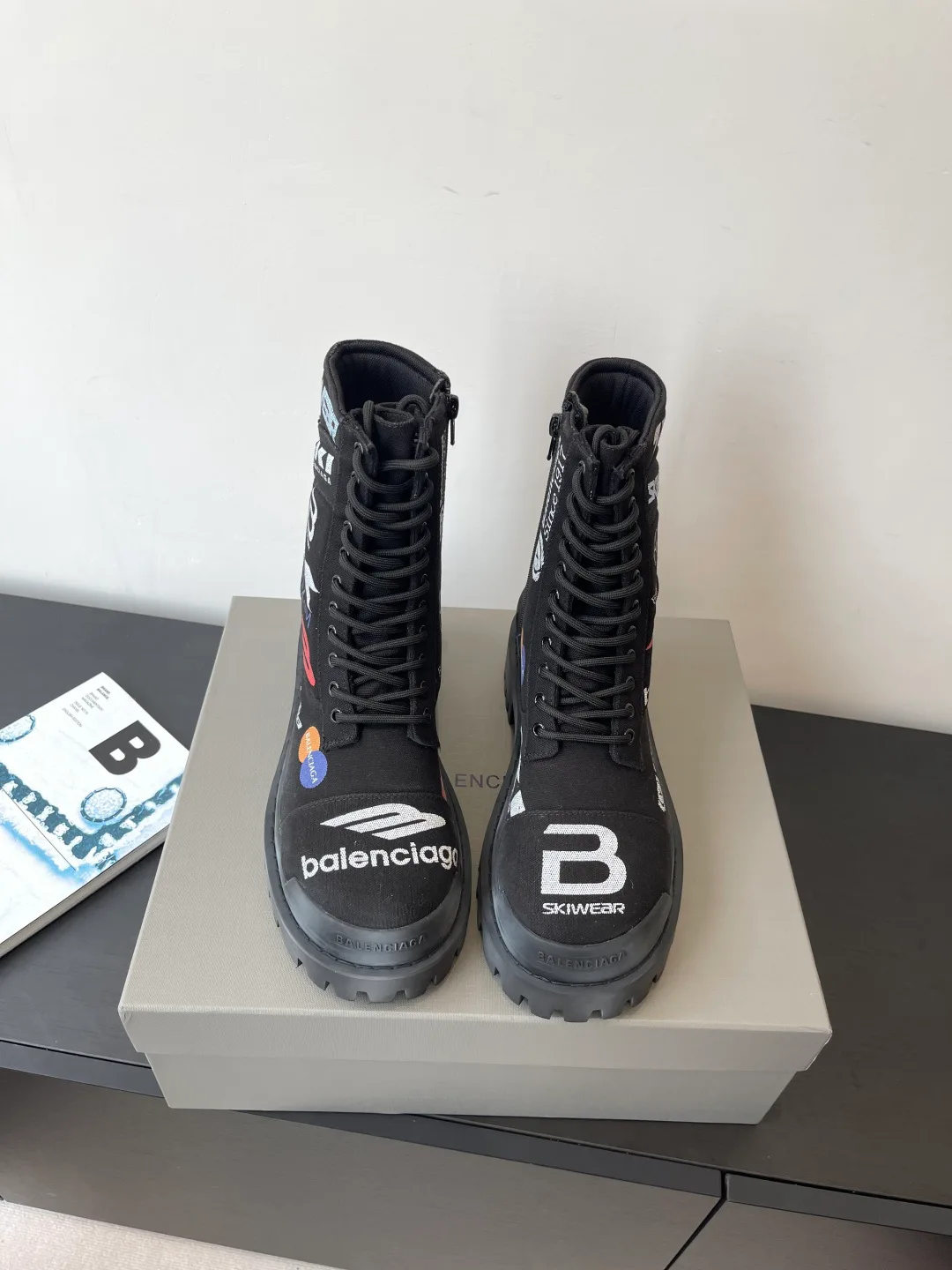 Ботинки Мужские Balenciaga 399128