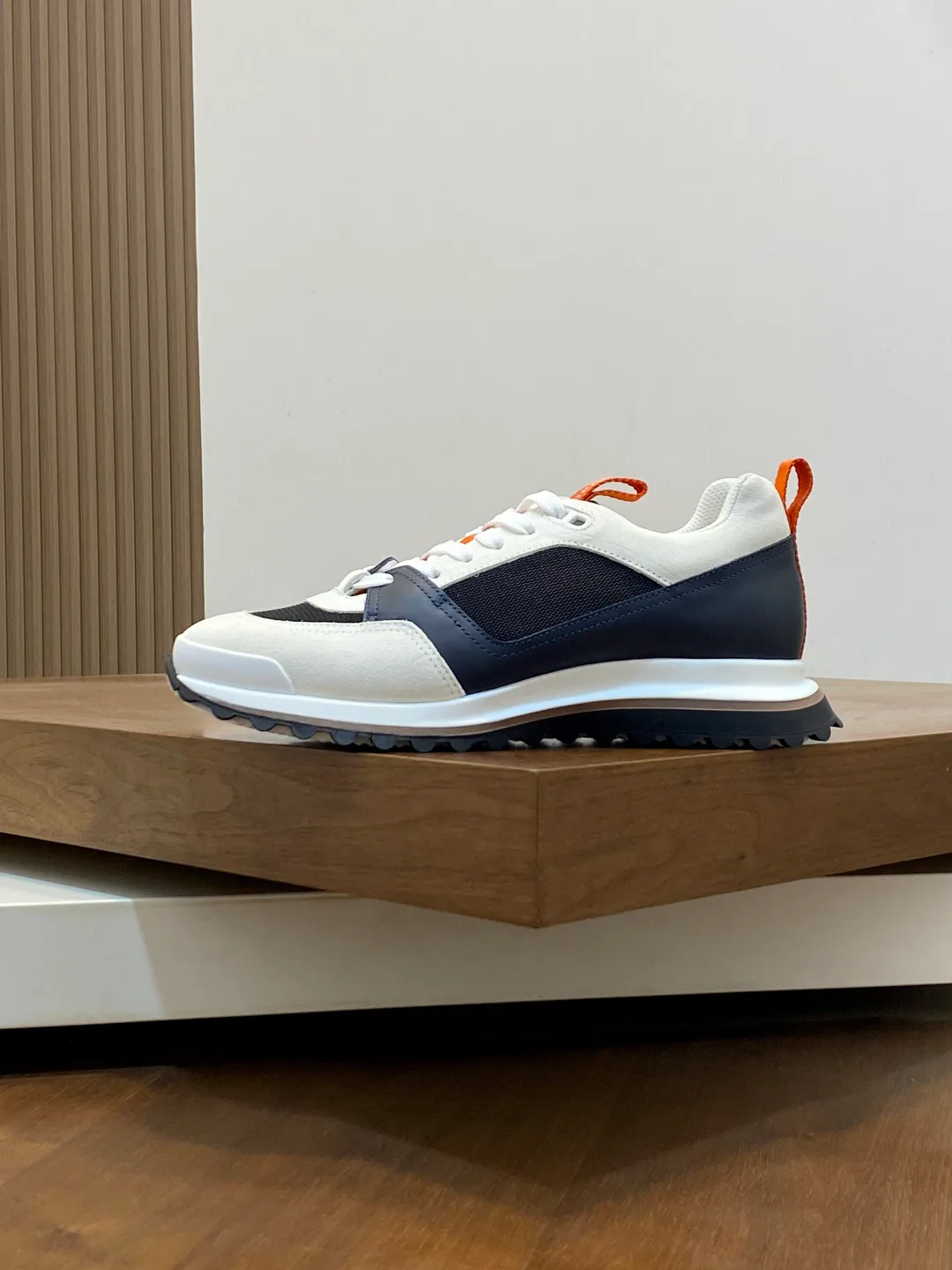 Кроссовки Мужские Hermes 18055263