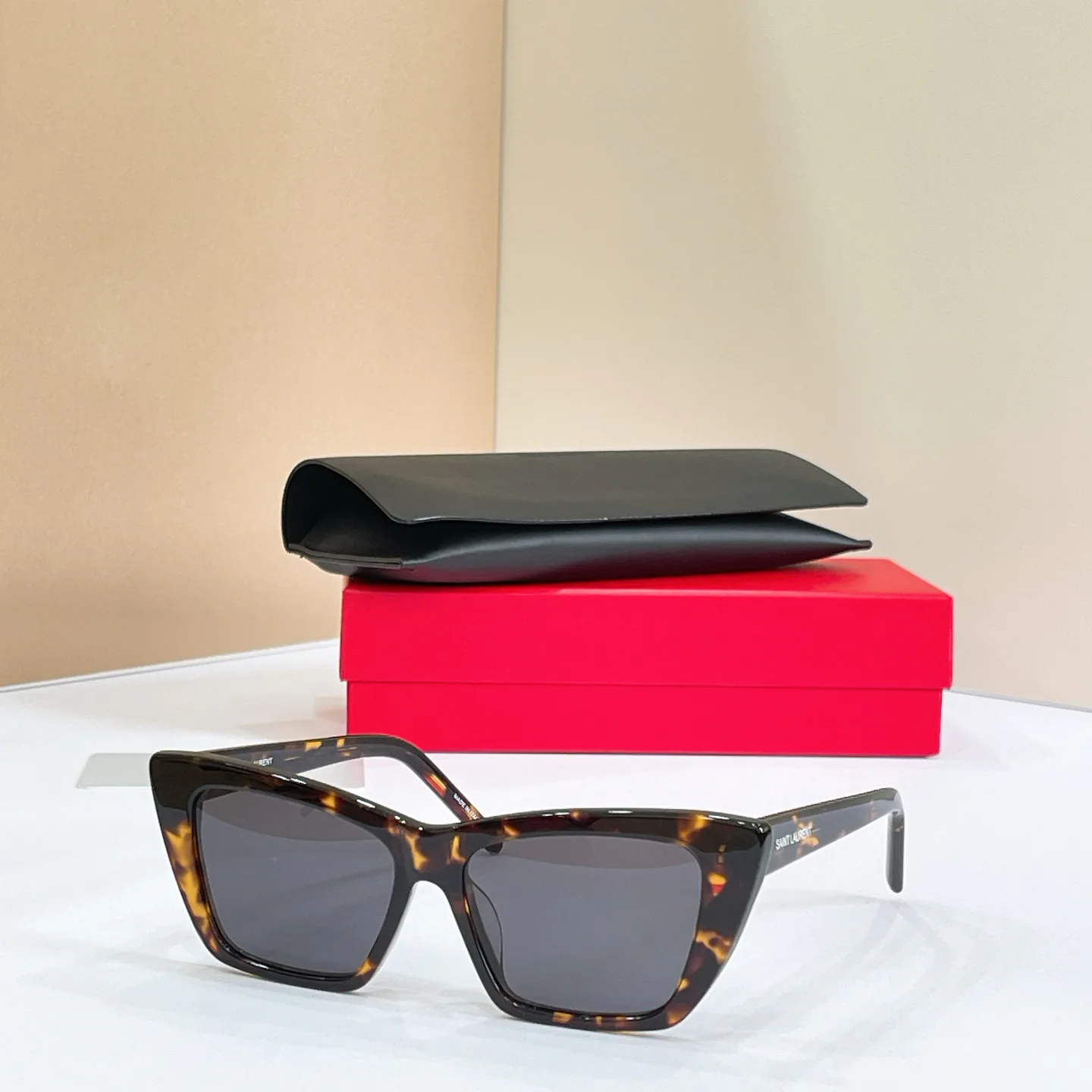 Очки Saint Laurent 17495848