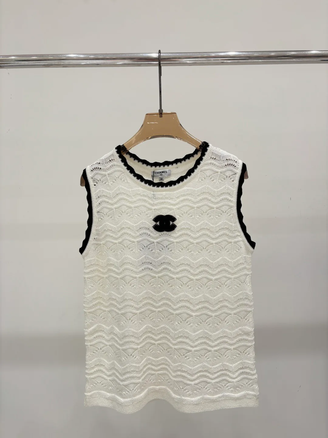 Жилеты Женские Chanel 13752624
