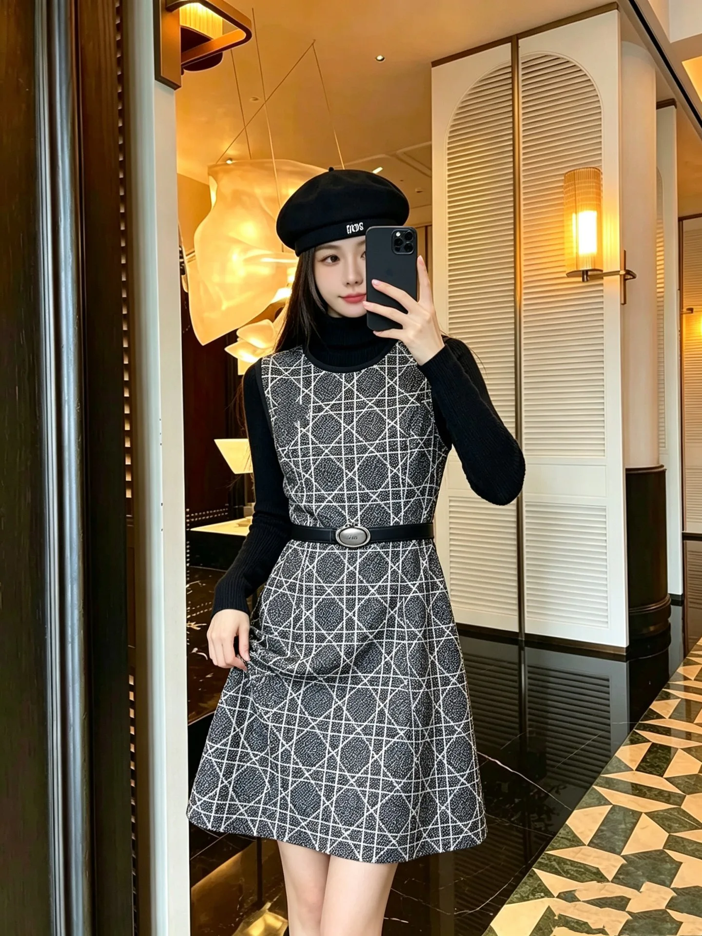Платья Женские Christian Dior 18557826