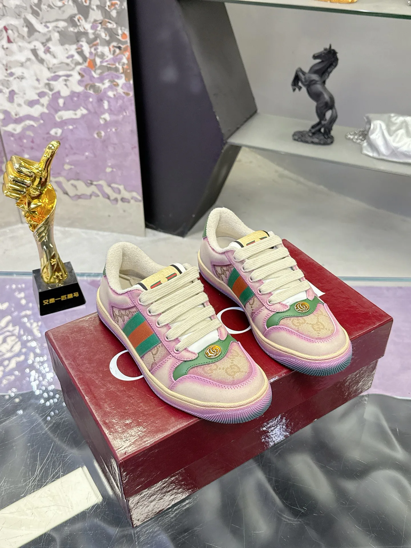 Кроссовки Женские Gucci 17530443