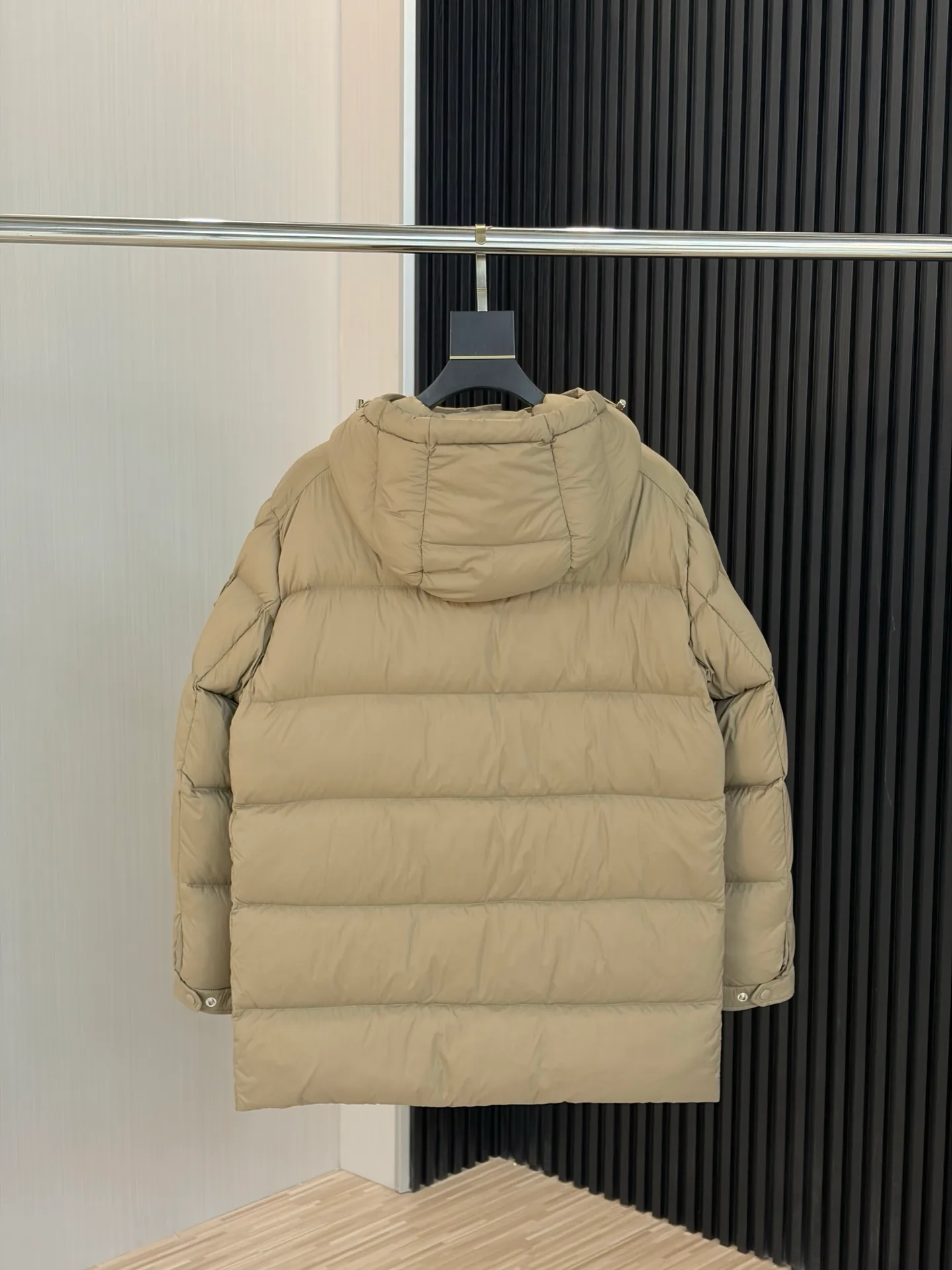 Куртки И Пуховики Женские Moncler 18323845