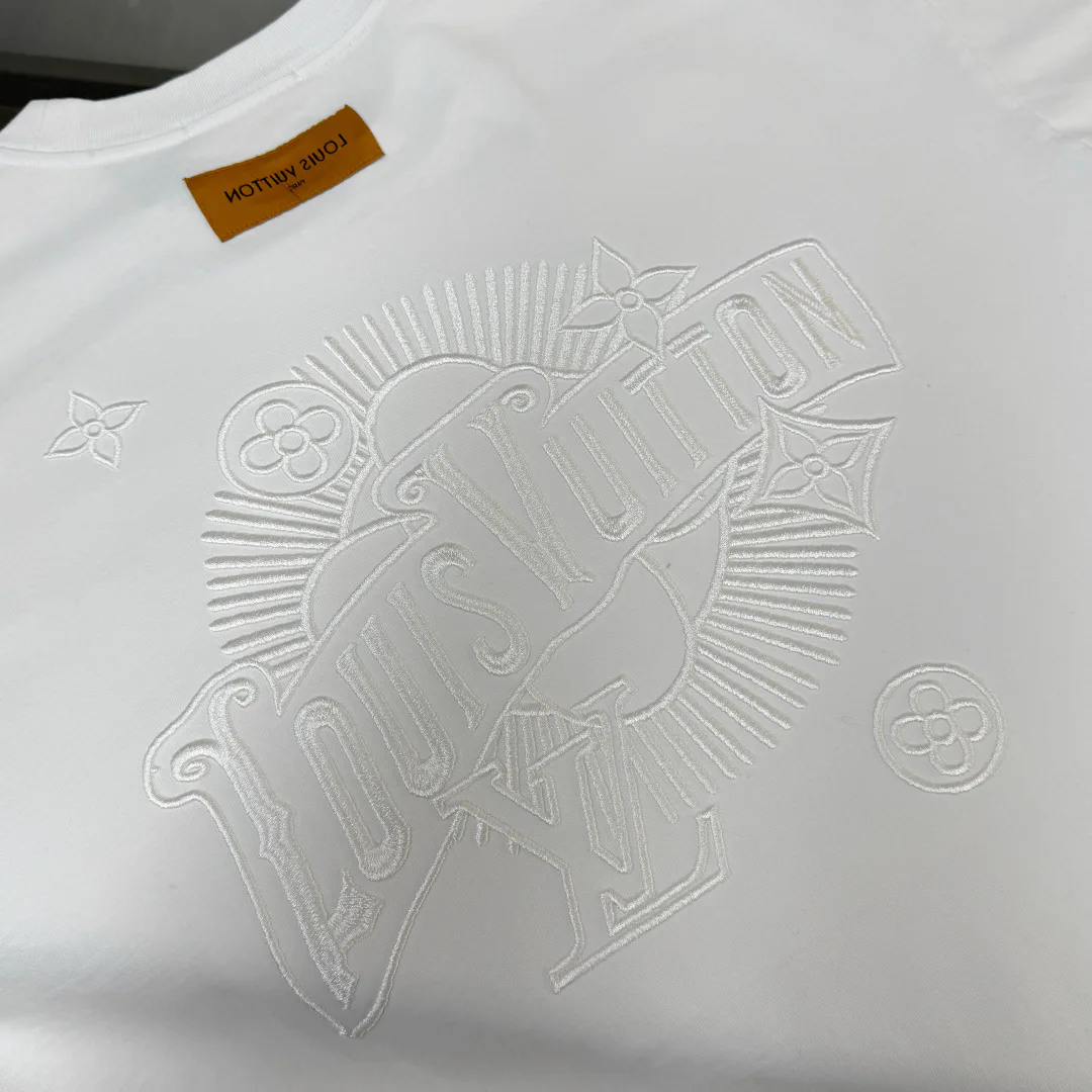 Футболки Женские Louis Vuitton 10785180