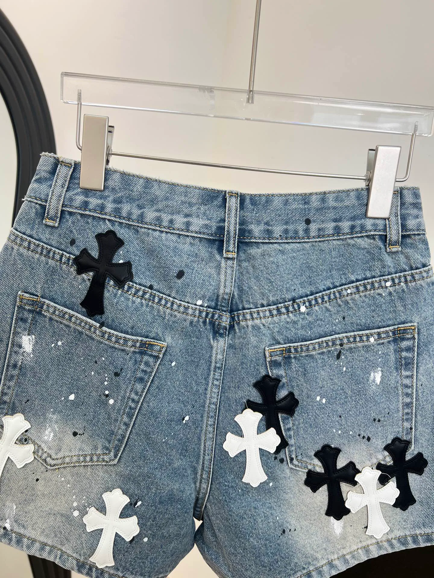 Шорты Женские Chrome Hearts 11544515
