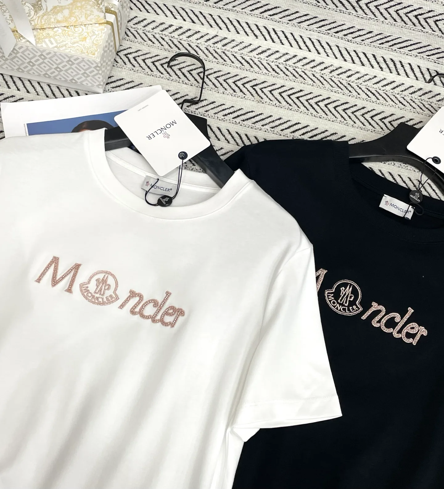 Футболки Женские Moncler 2321912