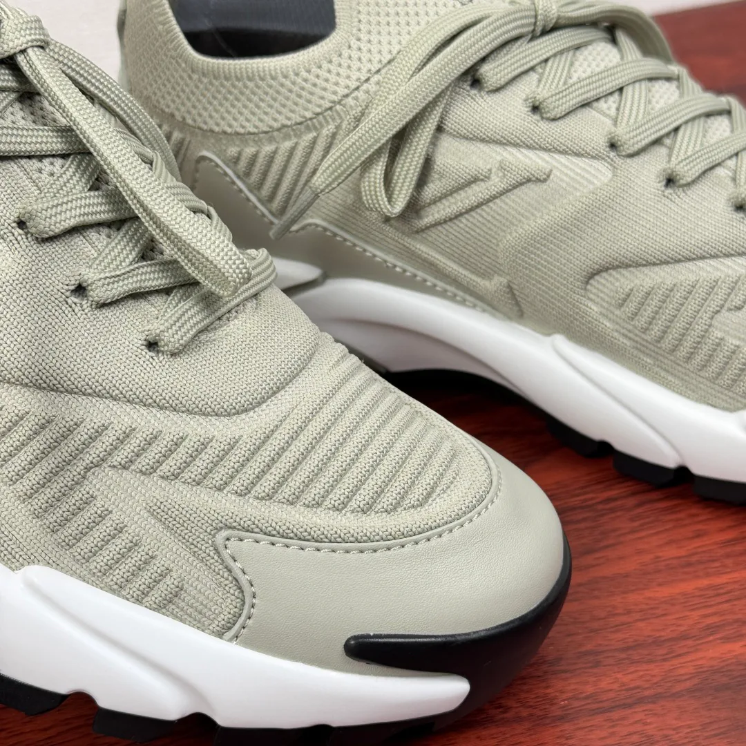 Кроссовки Мужские Louis Vuitton 4898723