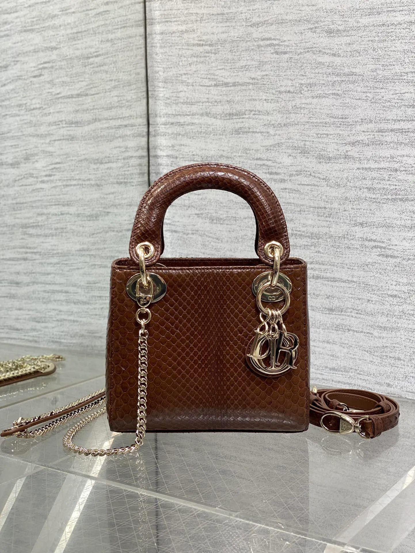 Классические Сумки Женские Christian Dior 11581716