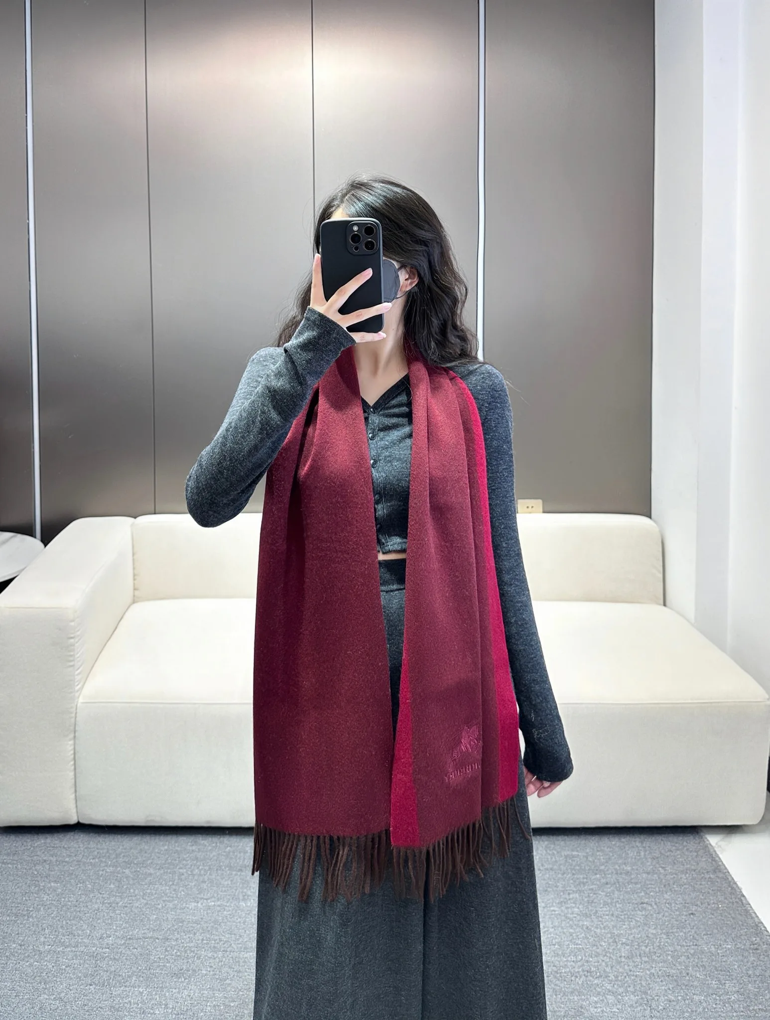 Шарфы Burberry 18322260