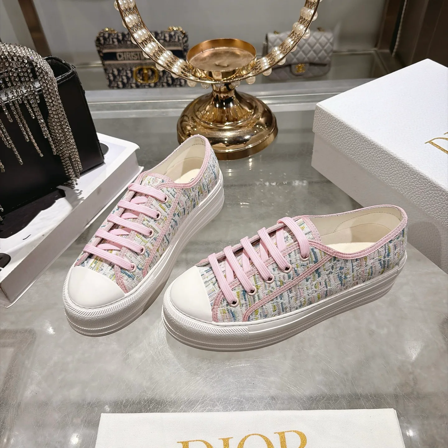 Кроссовки Женские Christian Dior 18636330