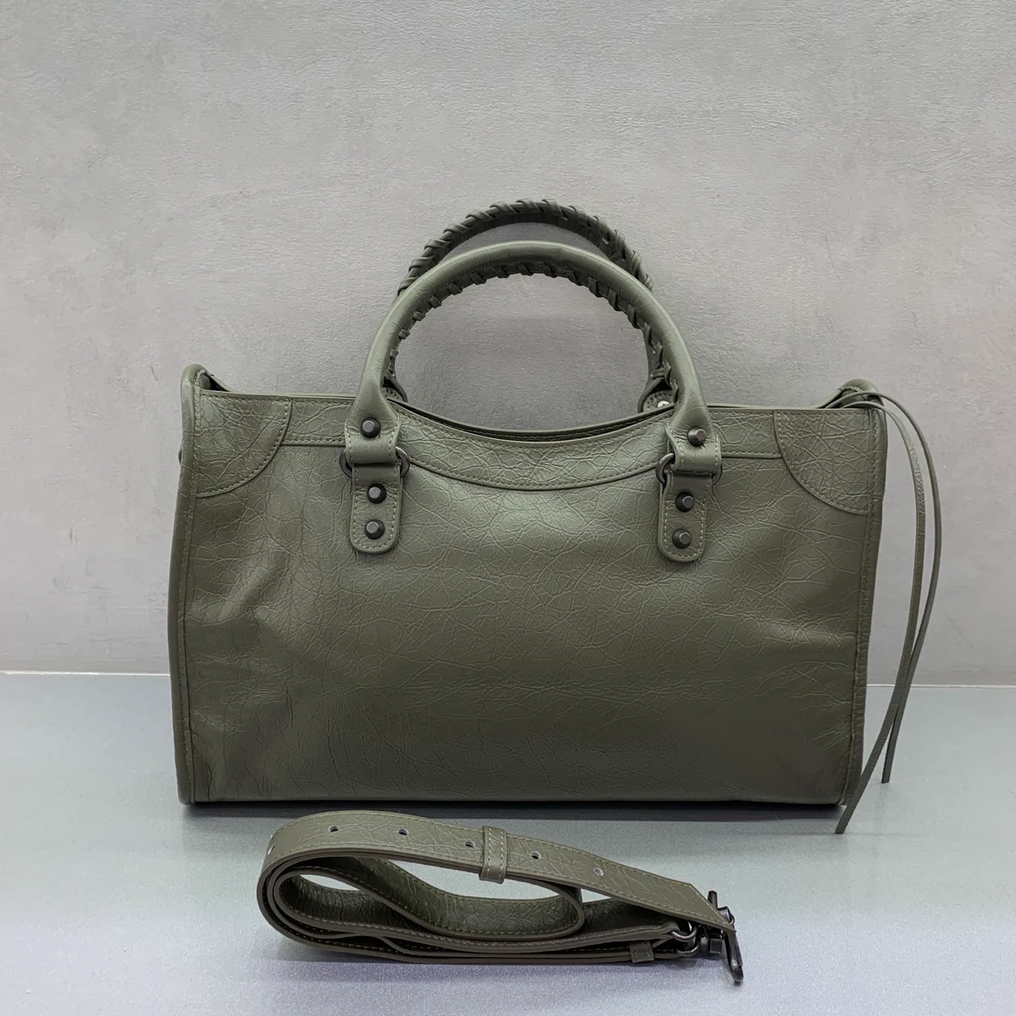 Классические Сумки Женские Balenciaga 11864142