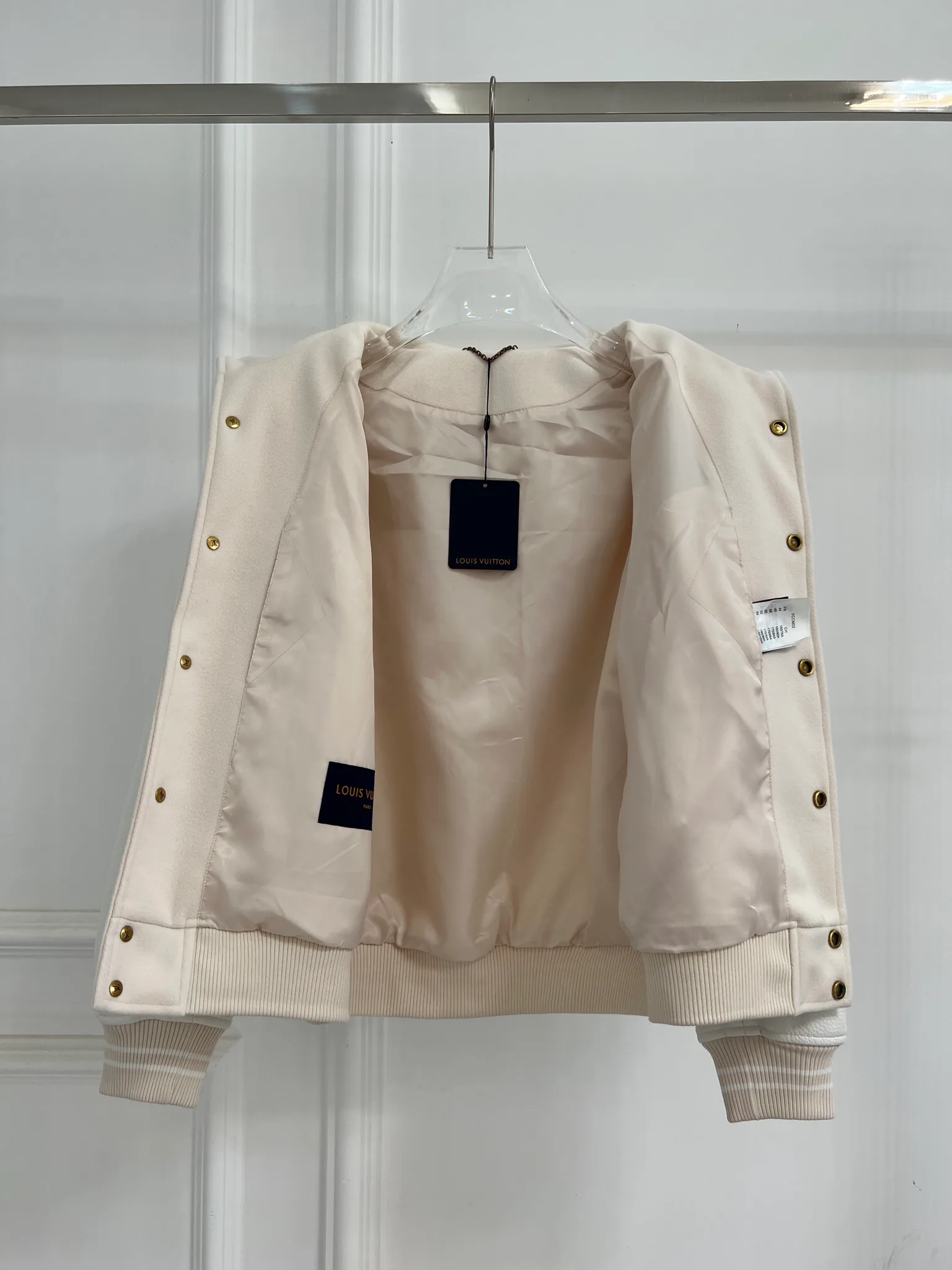 Жакеты Женские Louis Vuitton 12842534