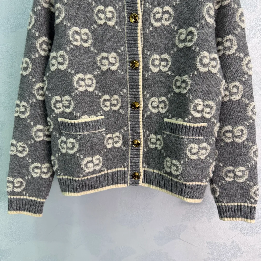 Джемперы И Свитеры Женские Gucci 18211539
