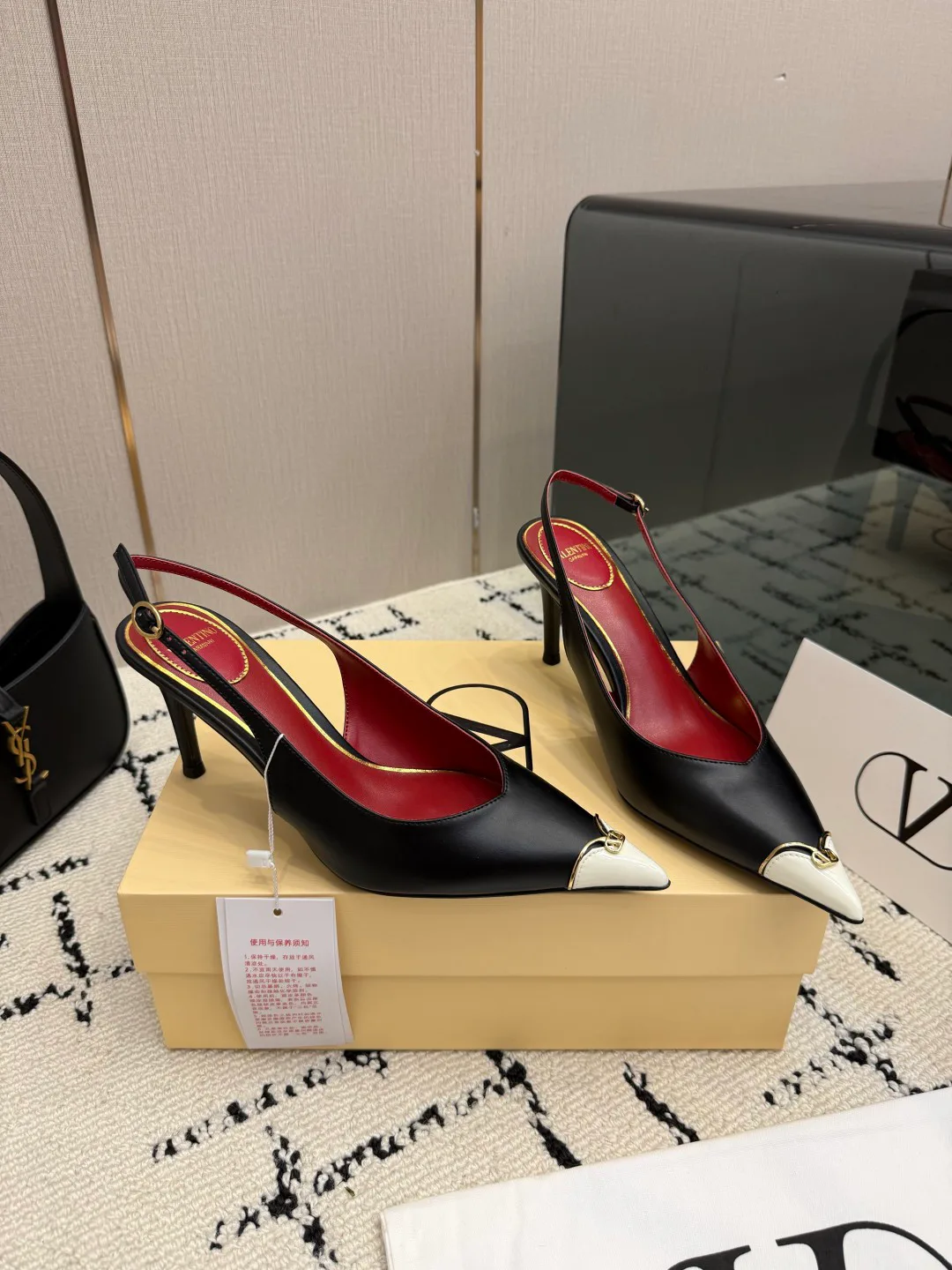 Туфли Женские Valentino 17937579