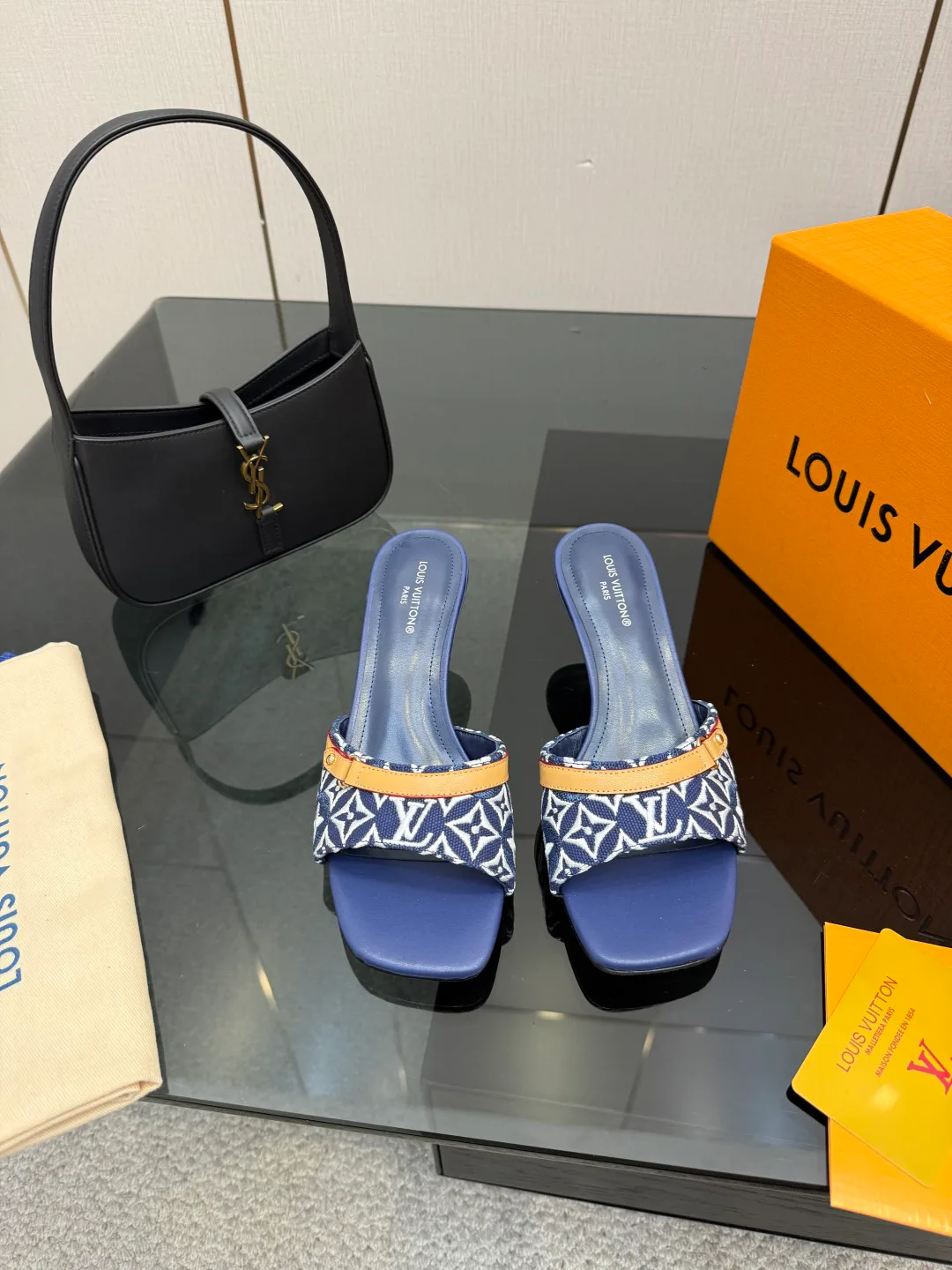 Босоножки Женские Louis Vuitton 1520619
