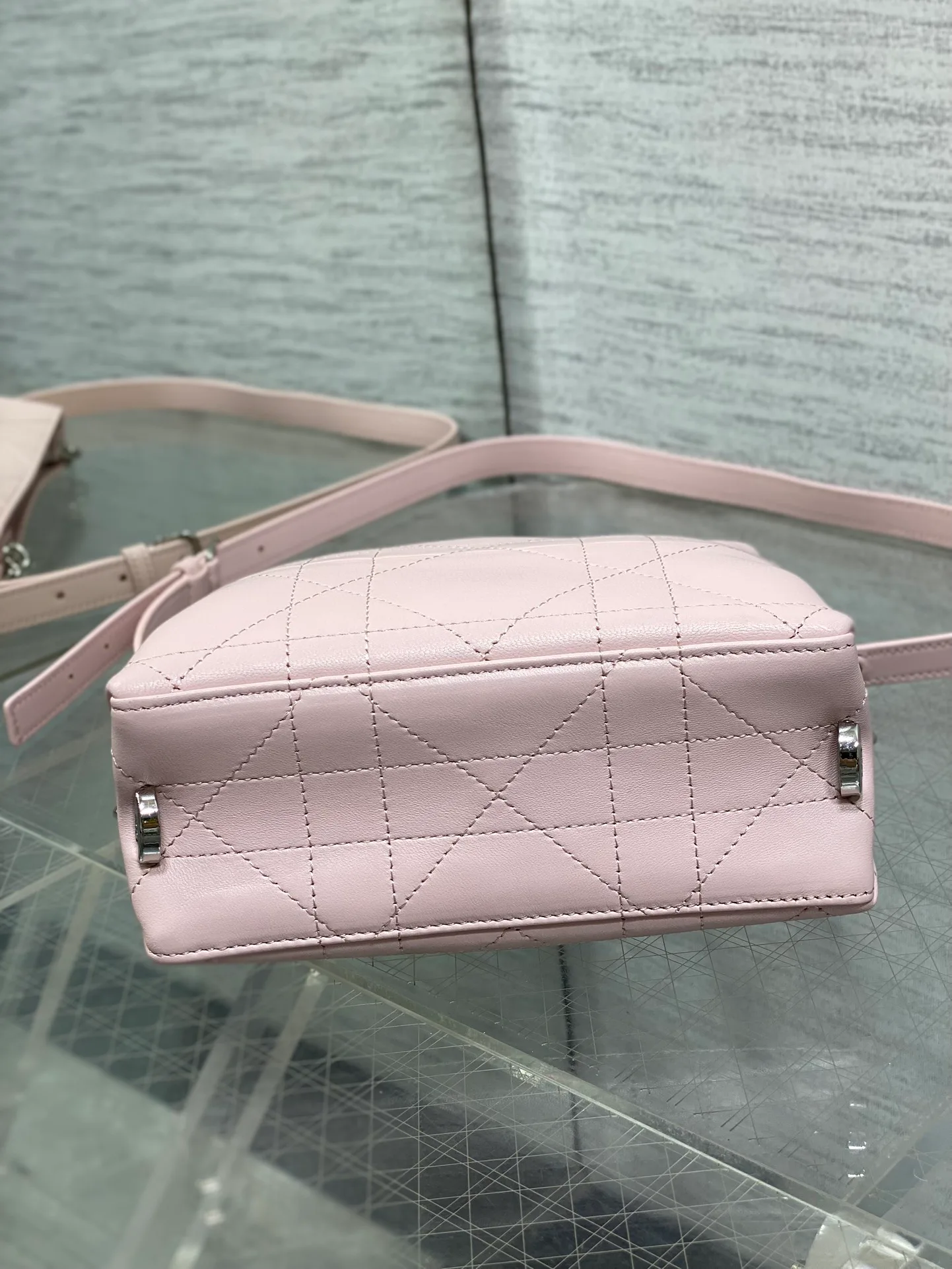 Классические Сумки Женские Christian Dior 12817836