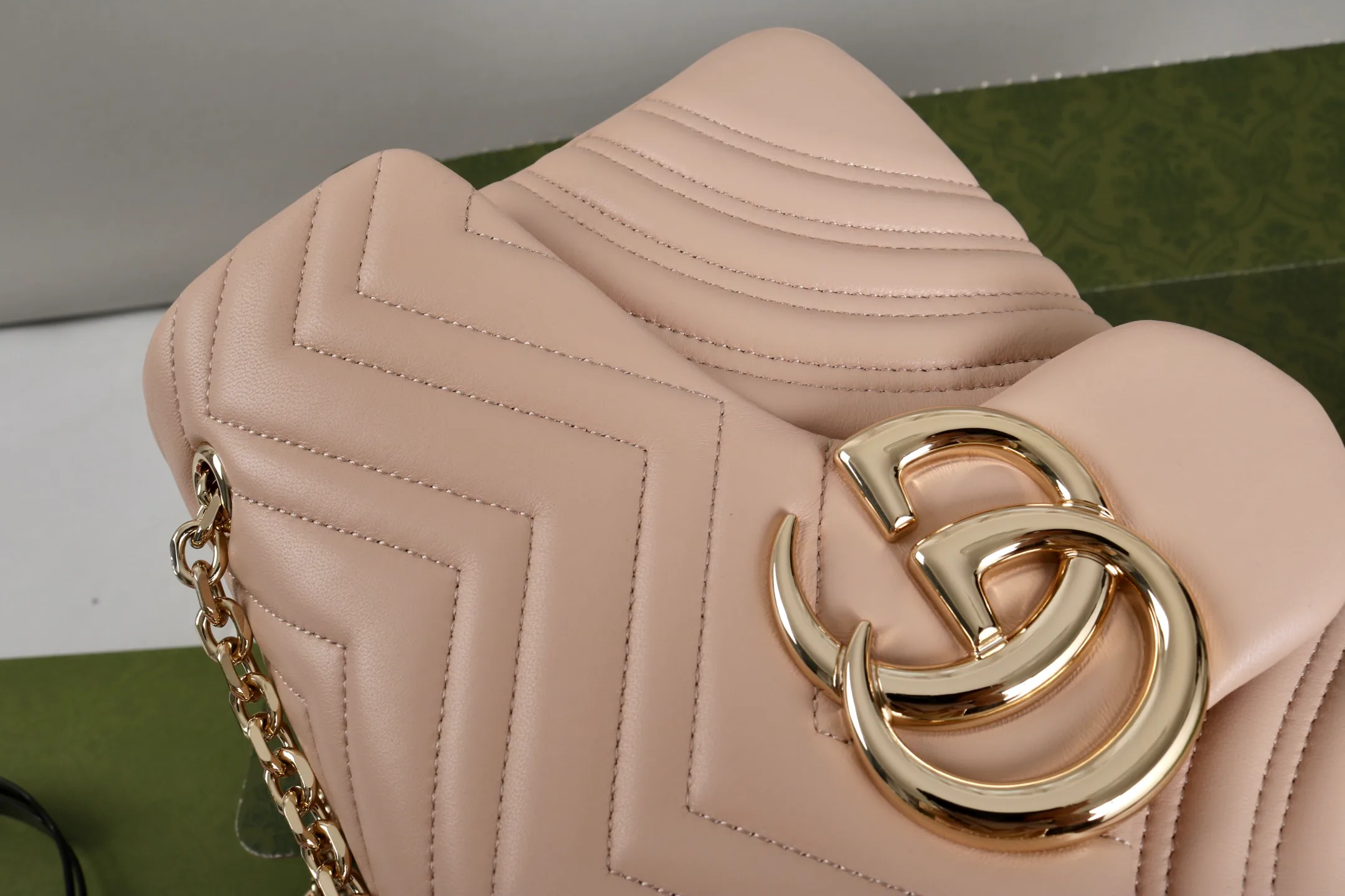 Классические Сумки Женские Gucci 18223242